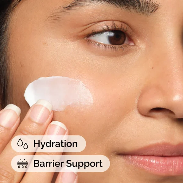 ord-natural-moisturizing-factors-ha-model-application-with-benefits